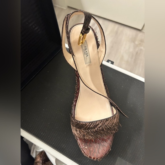 Prada platform wedge size 8.5 - Picture 8 of 9